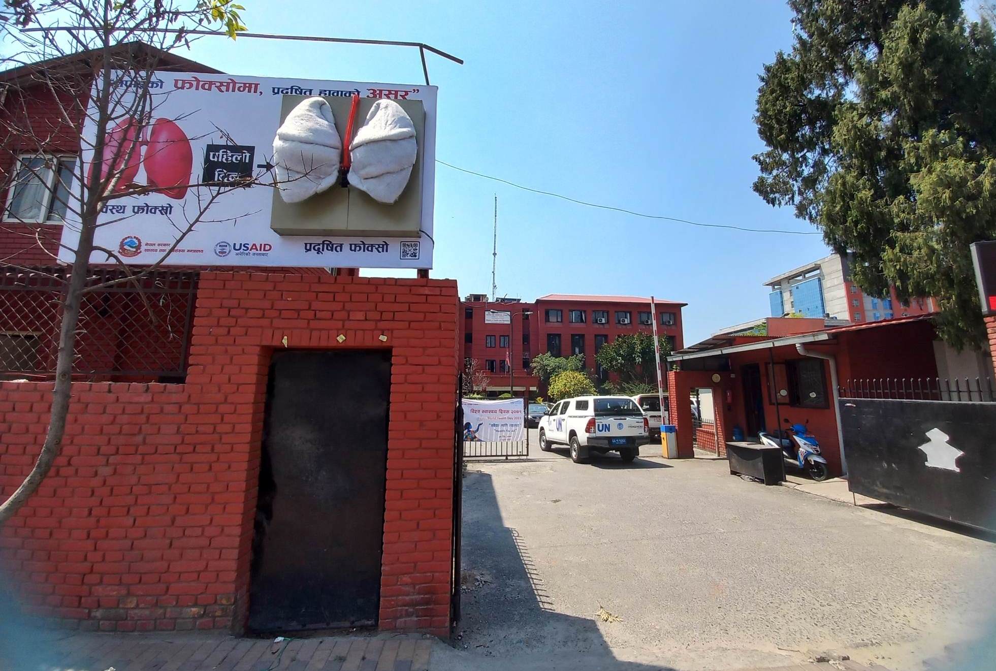 स्वास्थ्यका ८९१ कर्मचारी गएनन् खटाएको ठाउँमा, बिना दरबन्दी थपिएका कर्मचारीको तलब अन्योलमा